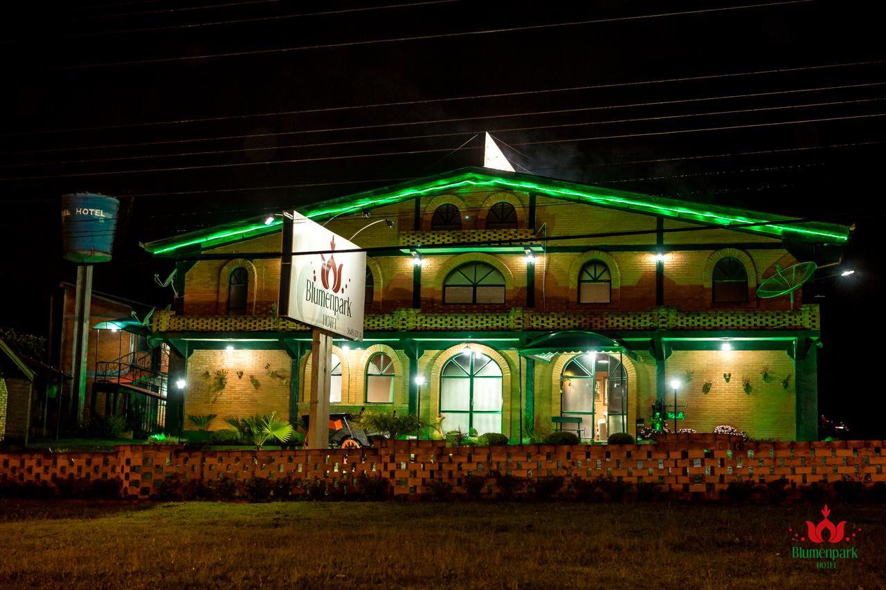 Hotel Blumenpark Rio Negro  Ngoại thất bức ảnh